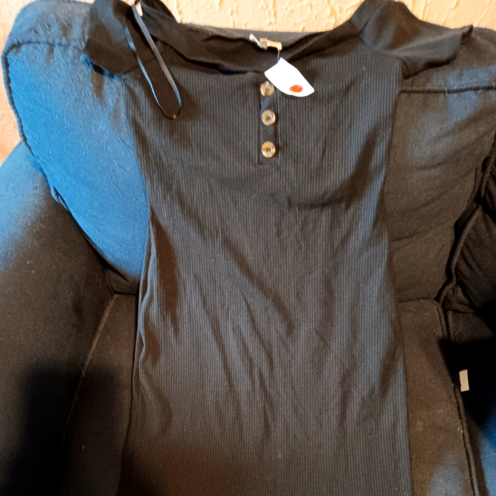 Love J Black Bodycon Dress. Size Large. NWT